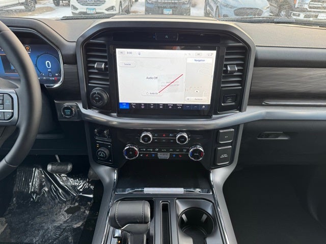 2026 Ford F-150 Lariat w/Twin Panel Roof + Tow Haul Pkg