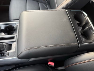 2026 Ford F-150 Lariat w/Twin Panel Roof + Tow Haul Pkg