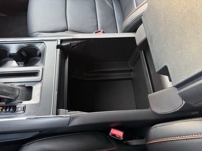 2026 Ford F-150 Lariat w/Twin Panel Roof + Tow Haul Pkg