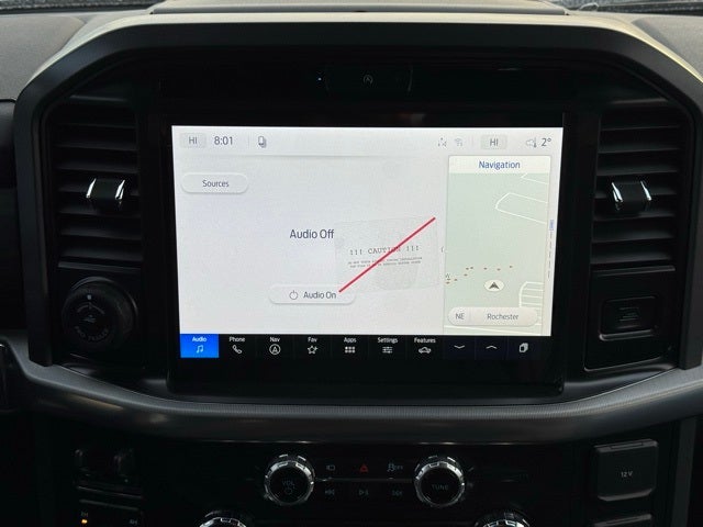 2026 Ford F-150 Lariat w/Twin Panel Roof + Tow Haul Pkg