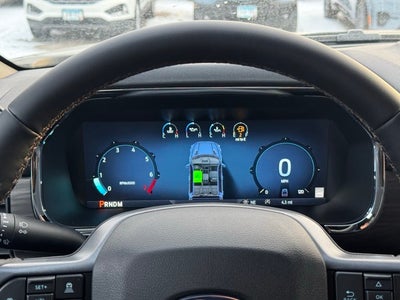 2026 Ford F-150 Lariat w/Twin Panel Roof + Tow Haul Pkg