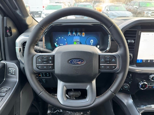 2026 Ford F-150 Lariat w/Twin Panel Roof + Tow Haul Pkg