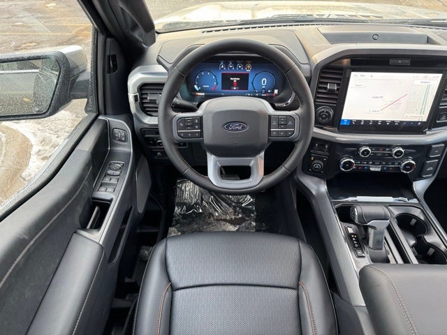 2026 Ford F-150 Lariat w/Twin Panel Roof + Tow Haul Pkg