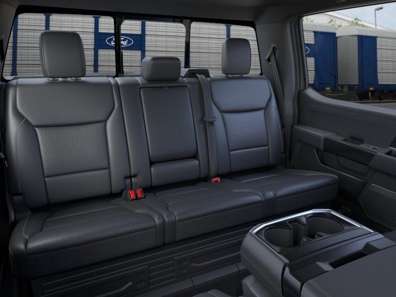 2026 Ford F-150 Lariat w/Twin Panel Moonroof + Pro Access Tailgate