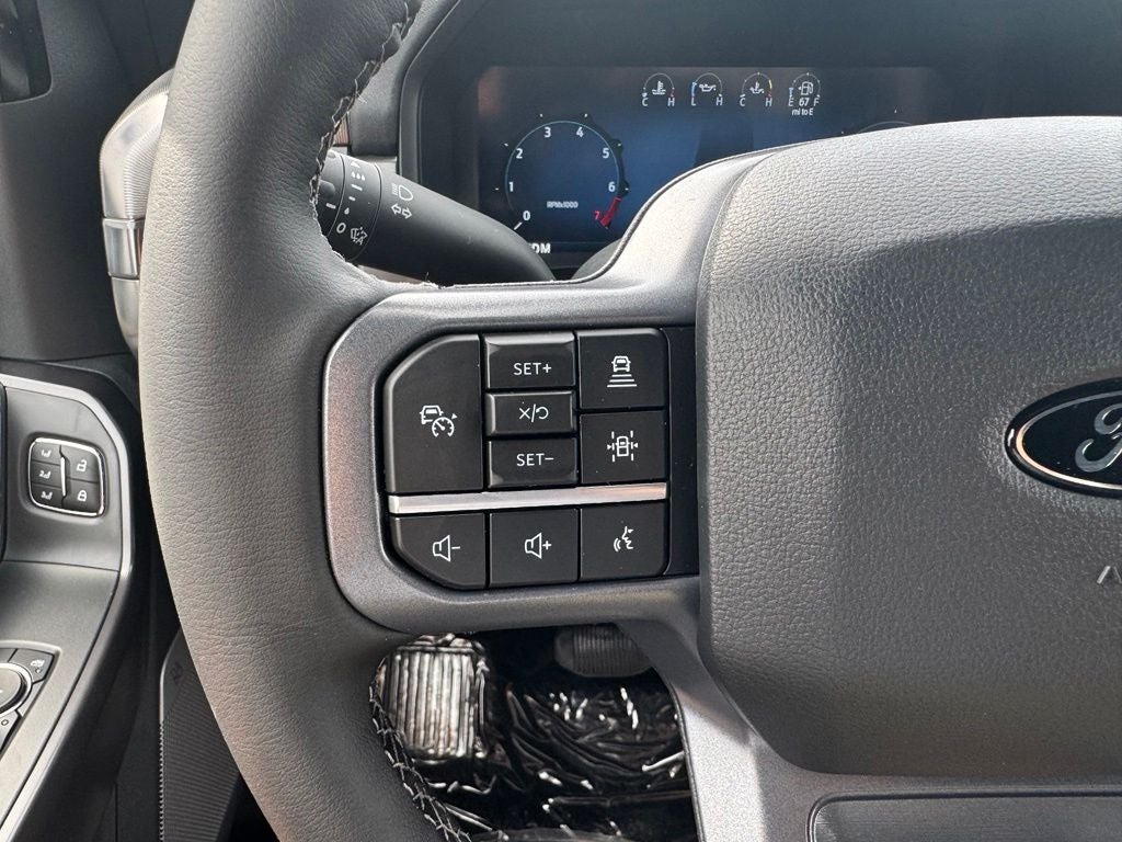 2026 Ford F-150 Lariat w/FX4 Pkg