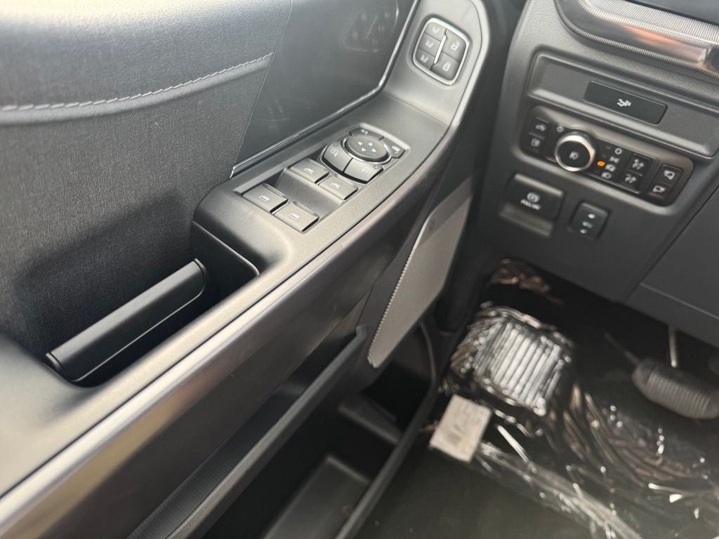 2026 Ford F-150 Lariat w/FX4 Pkg