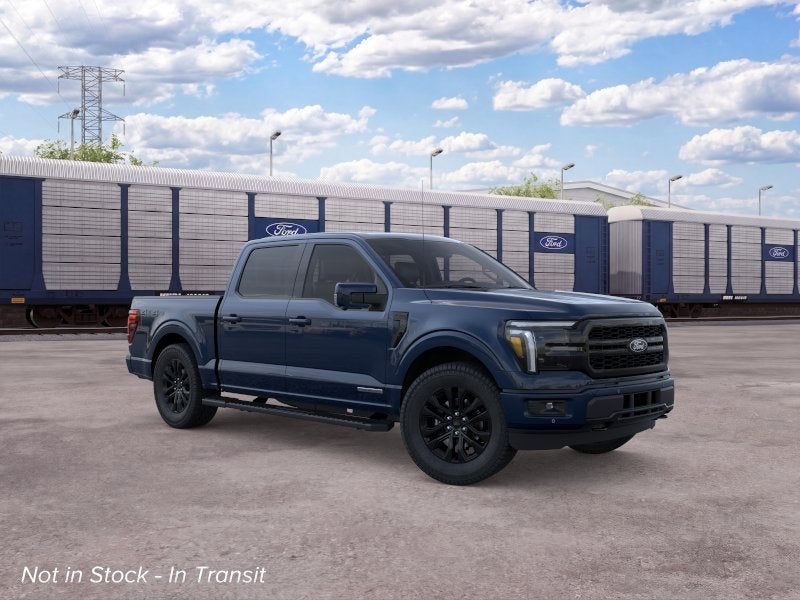 2026 Ford F-150 Lariat w/7.2kw Pro Power + Black App Pkg