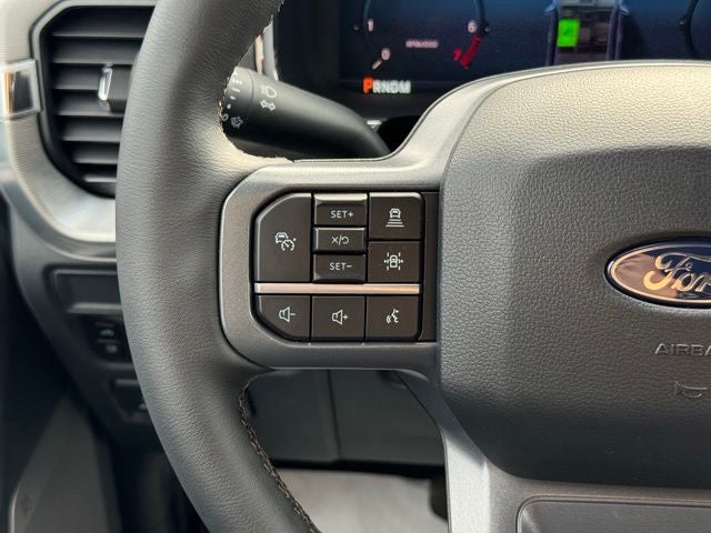 2026 Ford F-150 Lariat 6.5" Bed w/FX4 Pkg