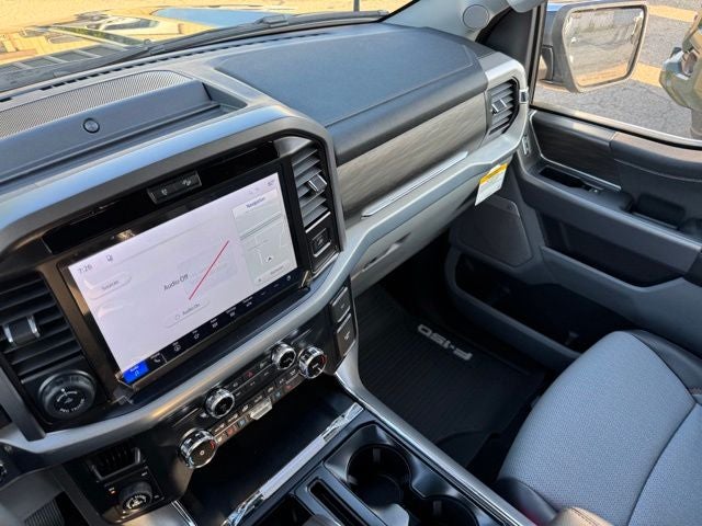2026 Ford F-150 Lariat w/FX4 Pkg