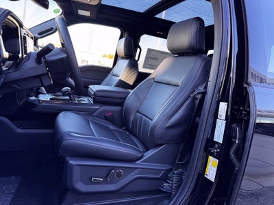 2026 Ford F-150 Lariat w/Max Tow + Twin Panel Roof