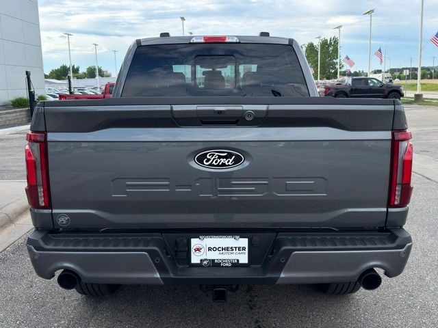 2026 Ford F-150 Lariat w/Black App Pkg