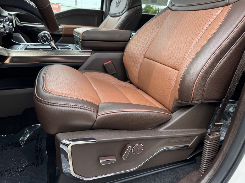 2026 Ford F-150 King Ranch w/Twin Panel Roof