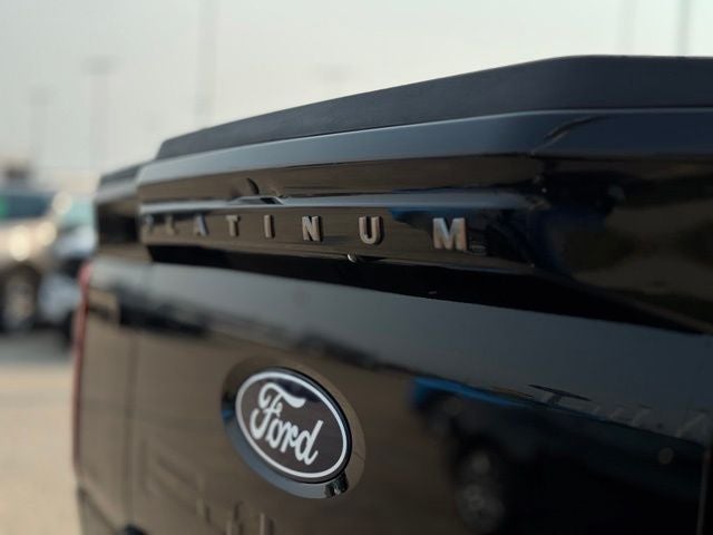 2026 Ford F-150 Platinum w/FX4 Pkg