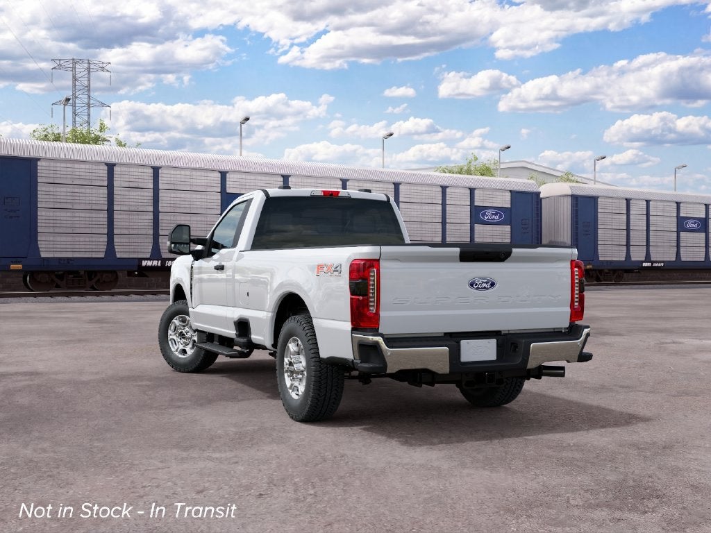 2027 Ford F-350SD XLT w/ 360 Camera Pkg and Spray In Bed Liner