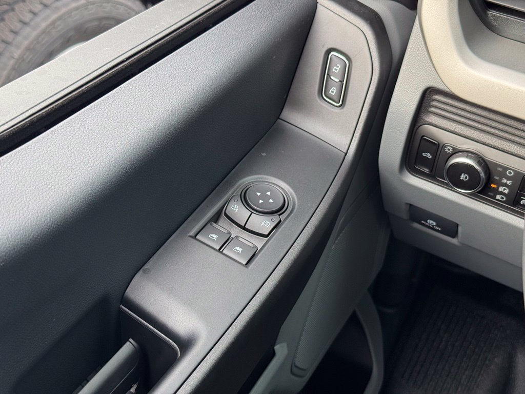 2027 Ford F-350SD XL