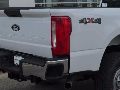 2027 Ford F-350SD XL