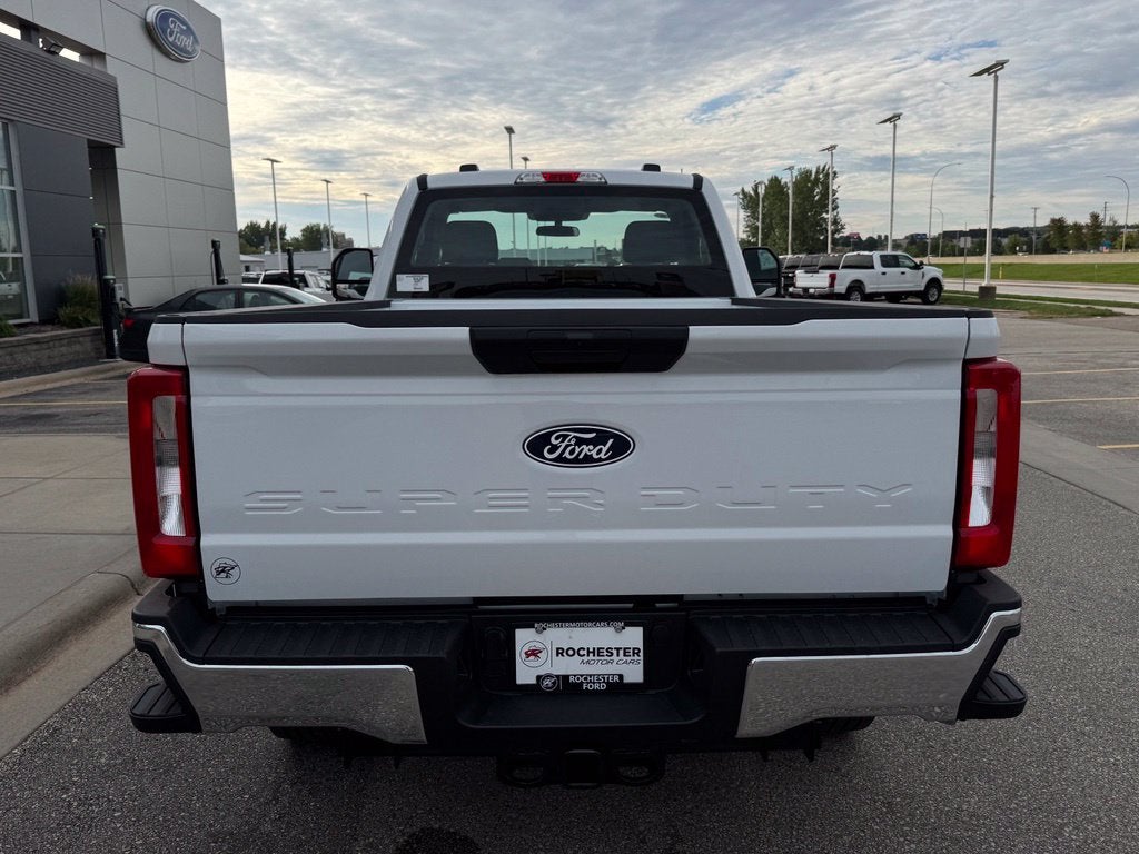 2027 Ford F-350SD XL