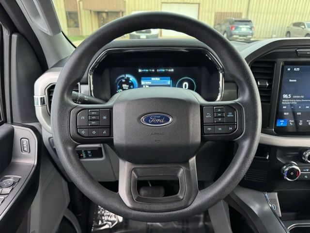 2022 Ford F-150 Lightning Pro