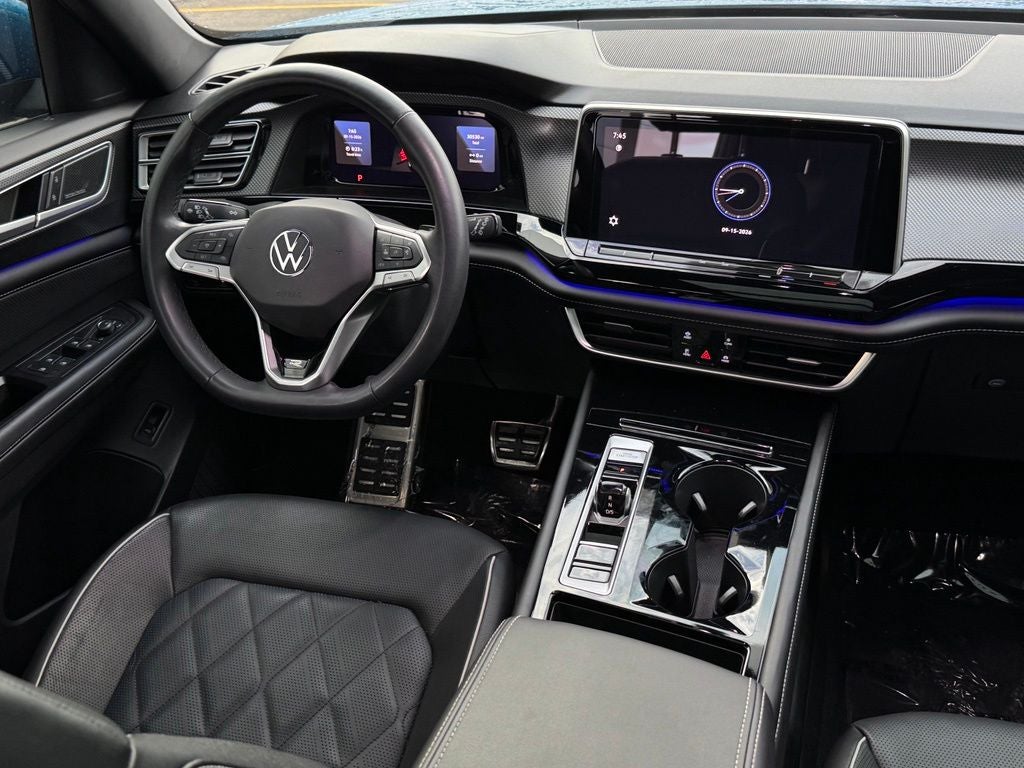 2024 Volkswagen Atlas Cross Sport 2.0T SEL Premium R-Line