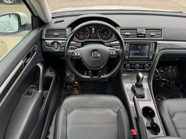 2018 Volkswagen Passat 2.0T SE