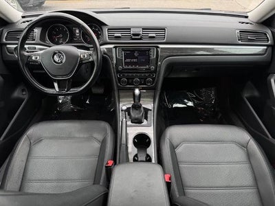 2018 Volkswagen Passat 2.0T SE