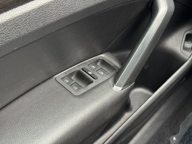 2018 Volkswagen Passat 2.0T SE
