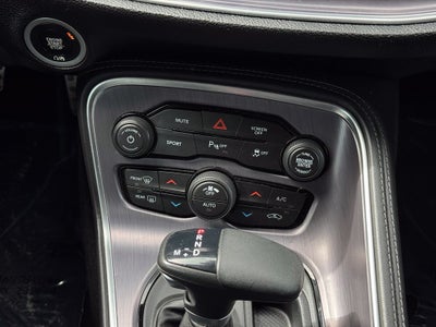 2017 Dodge Challenger SXT