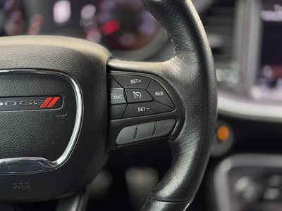 2017 Dodge Challenger SXT