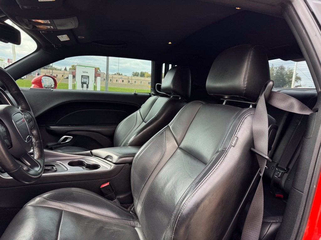 2017 Dodge Challenger SXT