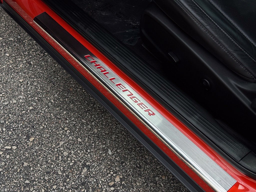2017 Dodge Challenger SXT