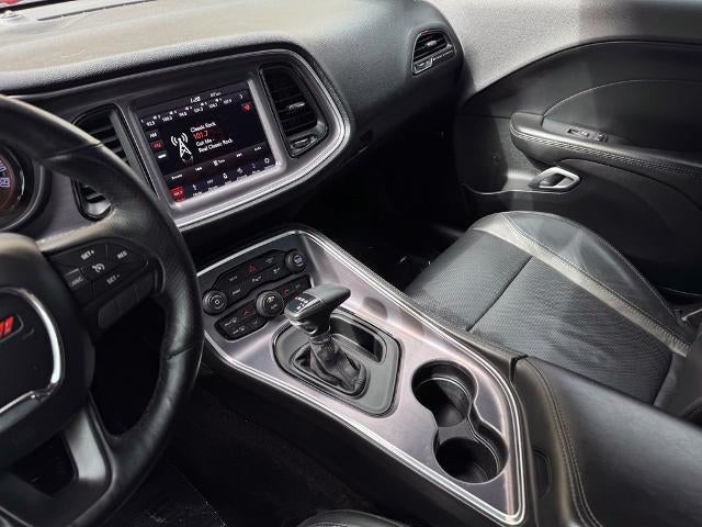 2017 Dodge Challenger SXT