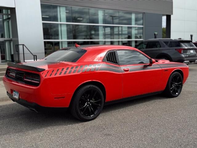 2017 Dodge Challenger SXT