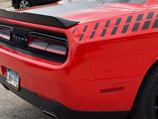 2017 Dodge Challenger SXT