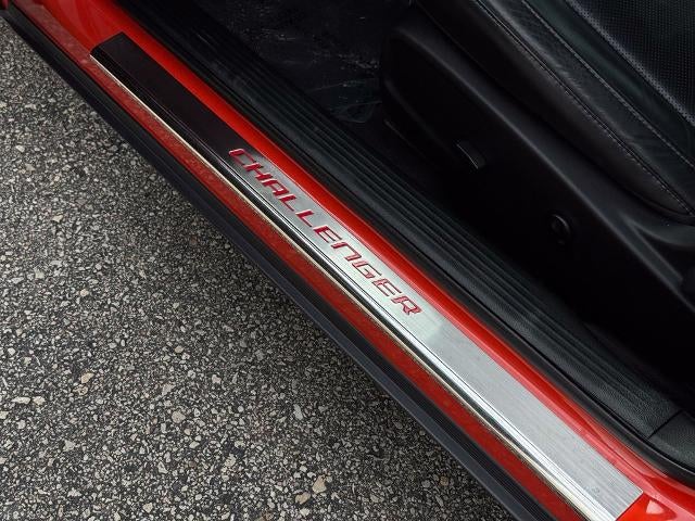 2017 Dodge Challenger SXT