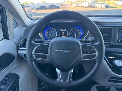 2020 Chrysler Voyager LXI