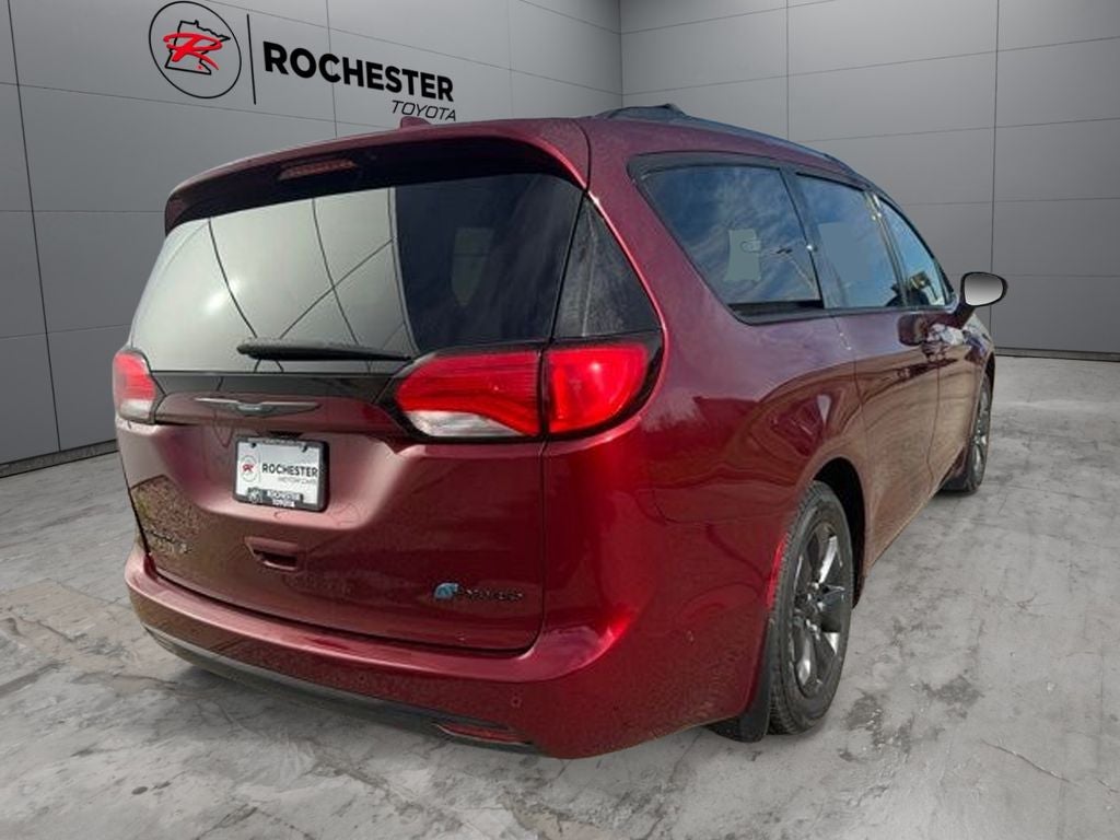 2020 Chrysler Pacifica Hybrid Limited