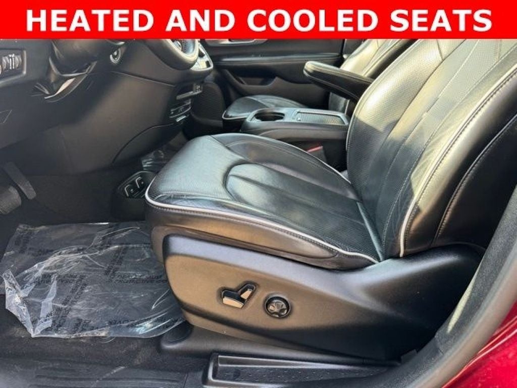 2020 Chrysler Pacifica Hybrid Limited