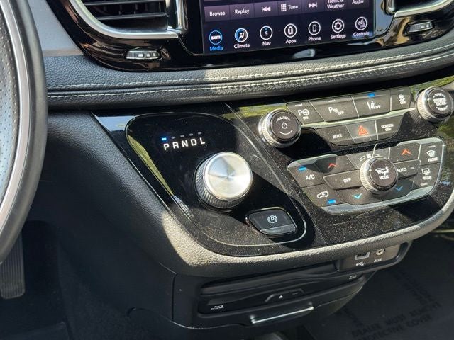 2020 Chrysler Pacifica Hybrid Limited
