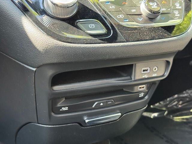 2020 Chrysler Pacifica Hybrid Limited