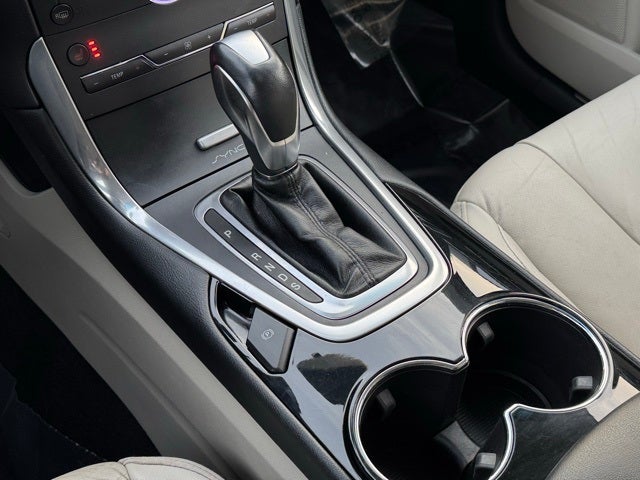 2016 Ford Edge Titanium w/ Remote Start + Intelligent Access