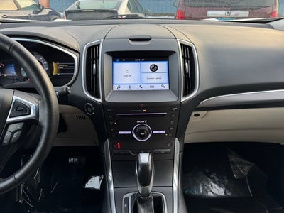 2016 Ford Edge Titanium w/ Remote Start + Intelligent Access