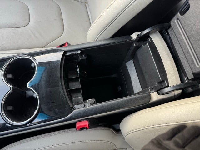 2016 Ford Edge Titanium w/ Remote Start + Intelligent Access