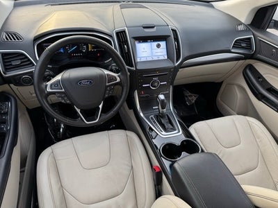 2016 Ford Edge Titanium w/ Remote Start + Intelligent Access