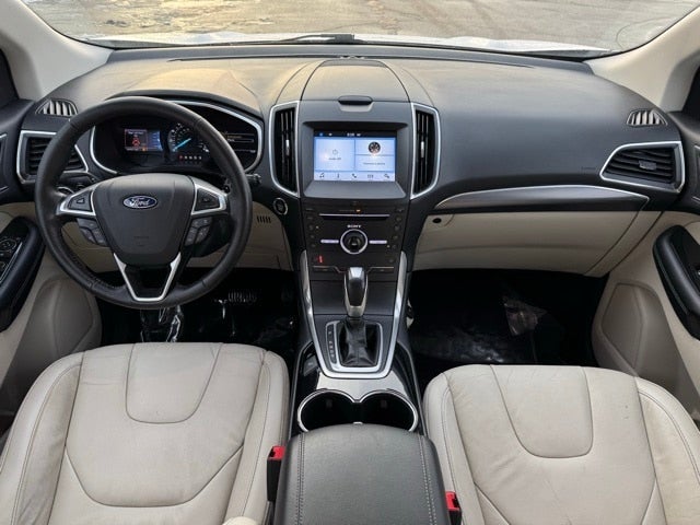 2016 Ford Edge Titanium w/ Remote Start + Intelligent Access