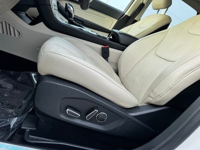 2016 Ford Edge Titanium w/ Remote Start + Intelligent Access