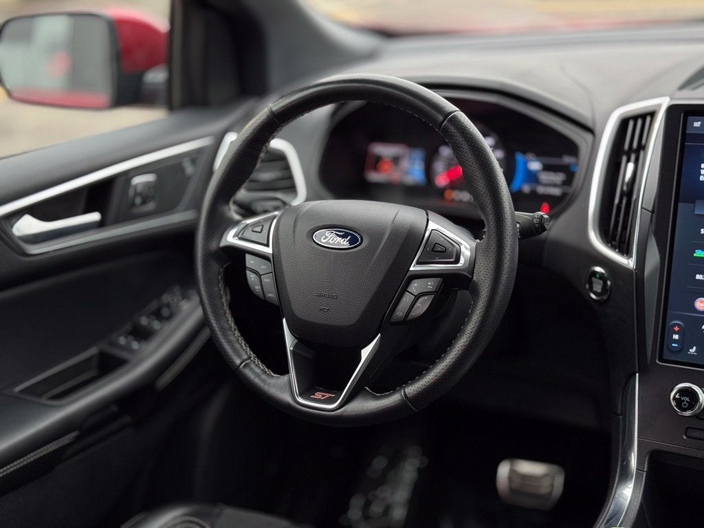 2023 Ford Edge ST