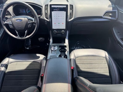 2022 Ford Edge ST Line