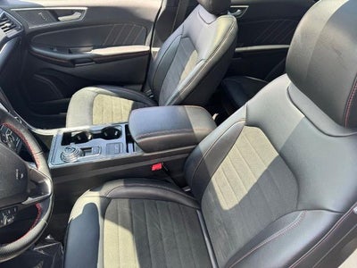 2022 Ford Edge ST Line