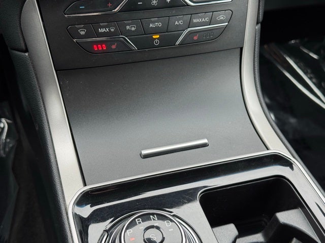 2019 Ford Edge SEL w/ Heated Steering Wheel + Power Liftgate