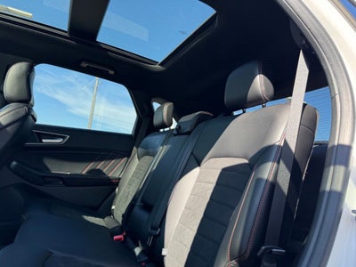 2022 Ford Edge ST Line